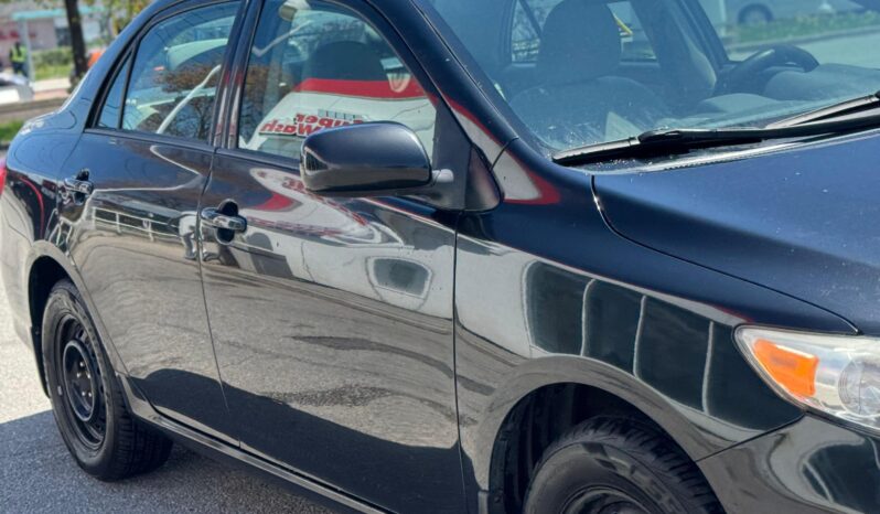 
								2013 Toyota Corolla full									