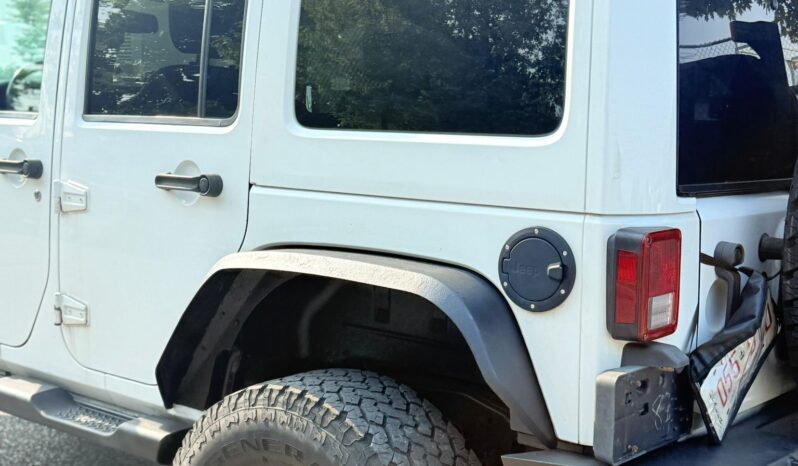 
								2013 Jeep Wrangler 4×4 full									