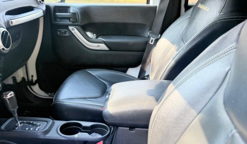 
								2013 Jeep Wrangler 4×4 full									