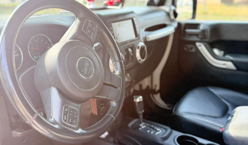 
								2013 Jeep Wrangler 4×4 full									