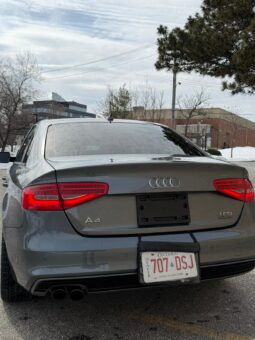 
										2016 Audi A4 S Line full									