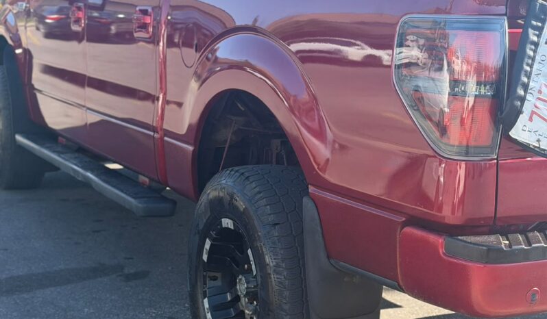 
								Ford F-150 Lariat 5.0L V8 full									