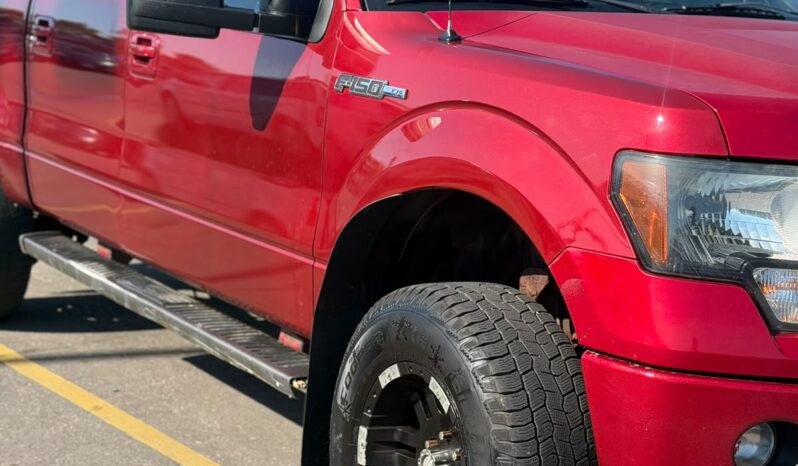
								Ford F-150 Lariat 5.0L V8 full									