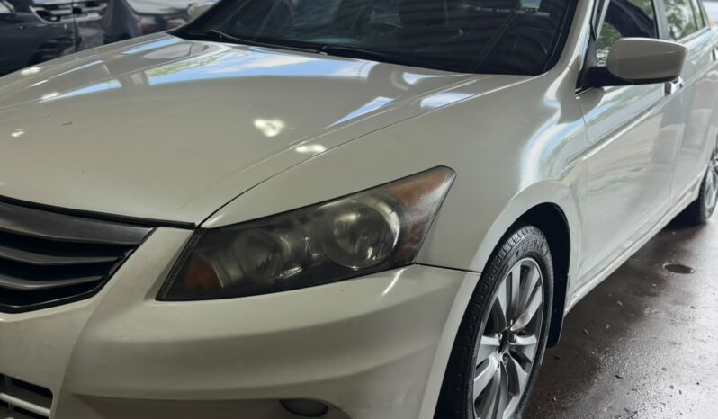 
								2012 Honda Accord V6 Certified Sedan full									