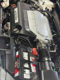 
										2012 Honda Accord V6 Certified Sedan full									